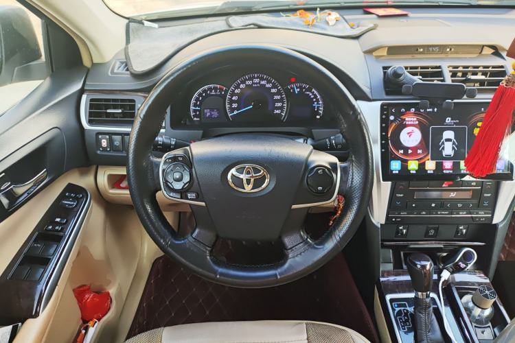 Used Toyota Camry 2016 2.0G 10th Anniversary Luxury Edition Steering Wheel