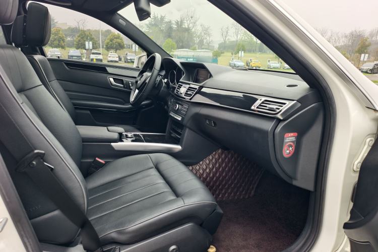 Used Mercedes-Benz E-Class 2015 Facelift E 200 L Sport Edition