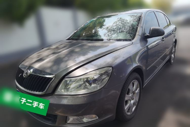 Used Skoda Octavia 2015 Classic Model 1.6L Manual Eado Version