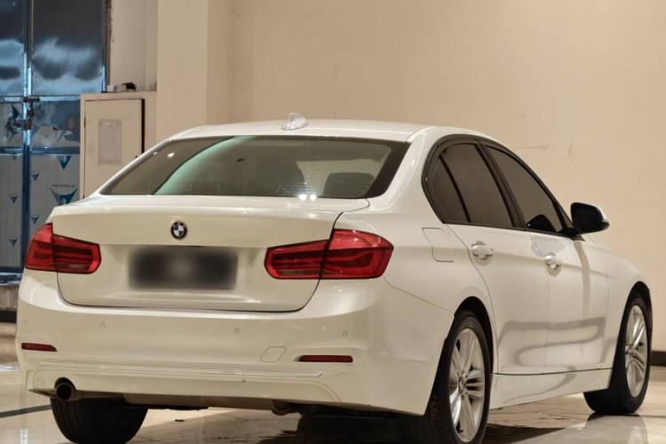 Used BMW 3 Series 2016 320i Fashion Model