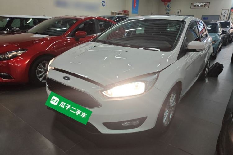 Used Ford Focus 2018 Two-Door Classic EcoBoost 125 Automatic Supercharged Style SmartDrive Edition