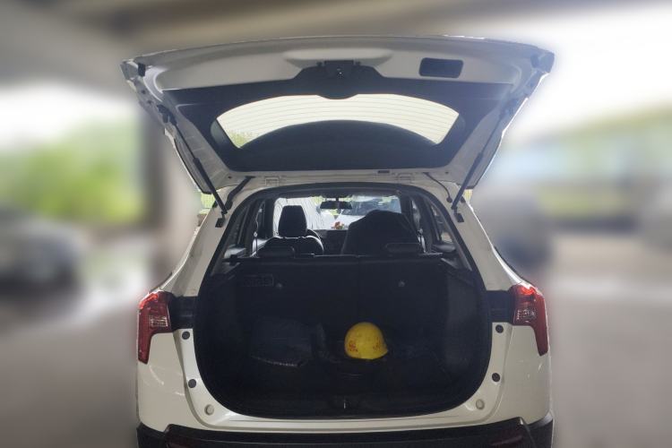 Used Venucia T60 2022 1.6L CVT Smart Drive Version Trunk