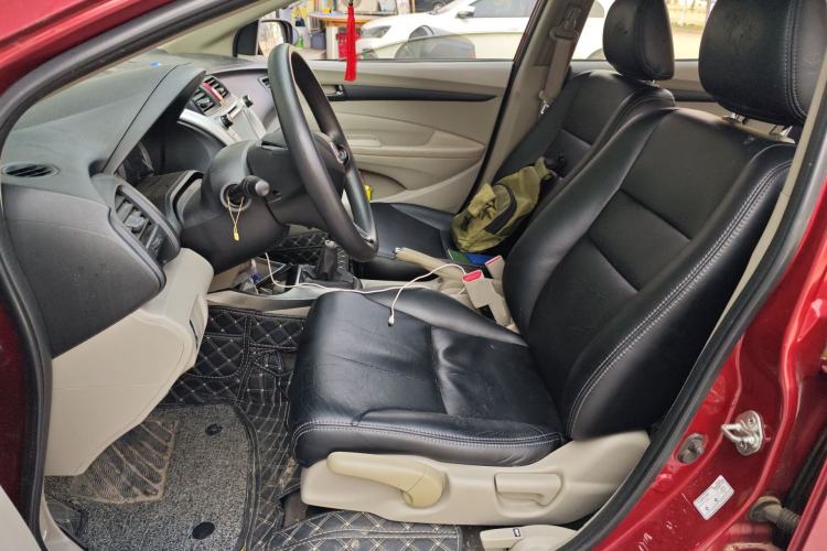 Used Honda City Classic 2012 1.5L manual Comfort version Left Front Seat
