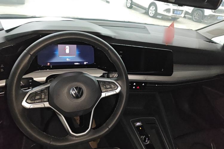 Used Volkswagen Golf 2023 Facelift 280TSI DSG Pro
