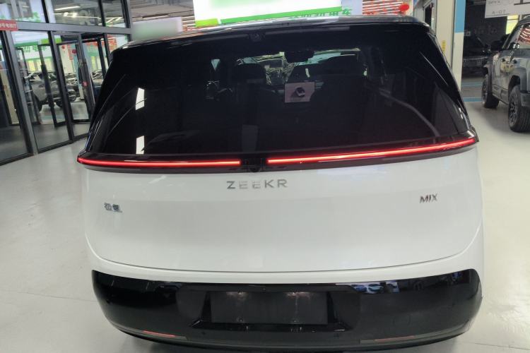 Used Zeekr MIX 2025 Intelligent Driving Version
