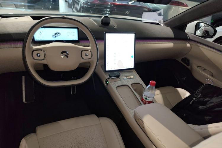 Used Nio ET7 2024 75 kWh Executive Edition
