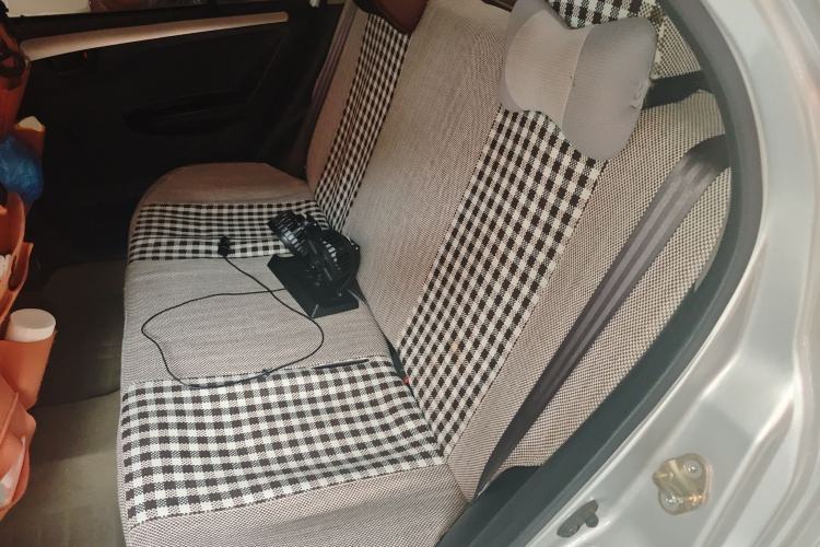 Used FAW Weizhi V5 2012 1.5L Manual Entry-Level Trim
