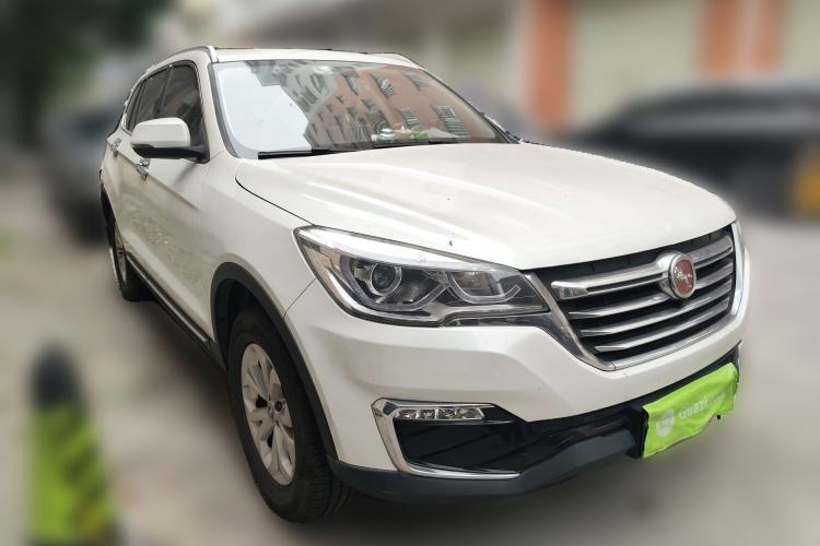 Used Hanteng X7 2018 X7S 1.5T Automatic Luxury Model Front Right 45 Deg