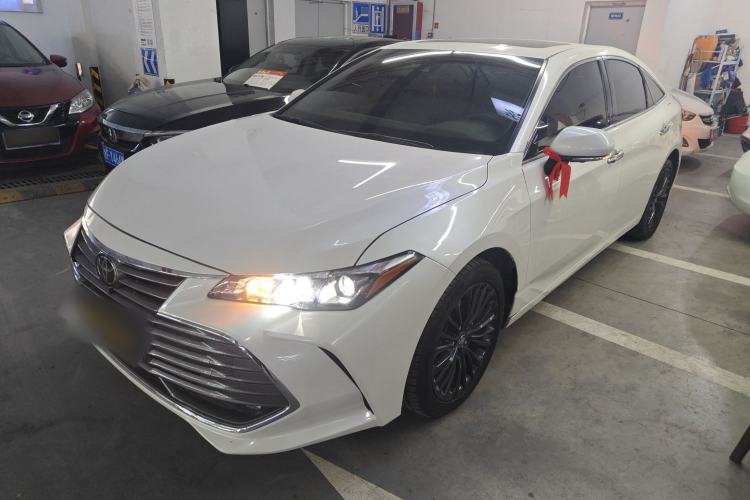 Used Toyota Avalon 2019 2.0L XLE Premium Edition China VI
