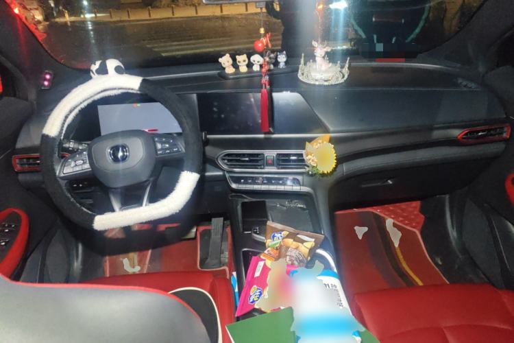 Used CHANGAN UNI-T 2020 1.5T Flagship Version Center Console