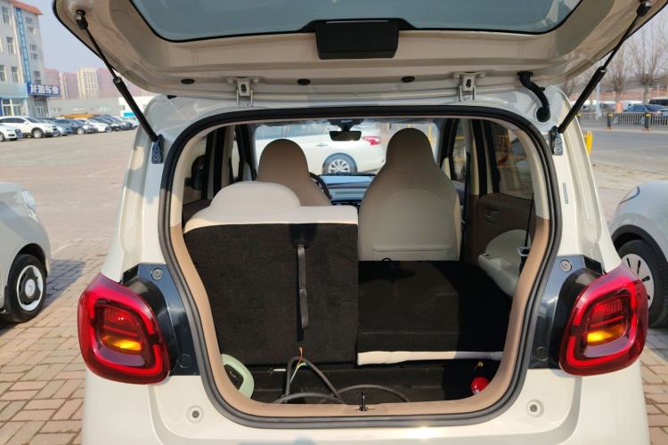 Used Wuling Hongguang MINIEV 2025 Four-Door Version Advanced Edition
