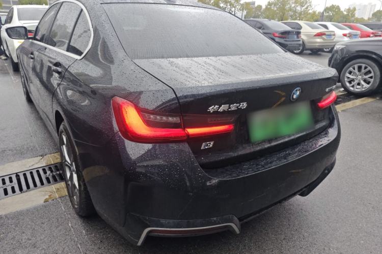 Used BMW i3 2024 eDrive 35 L
