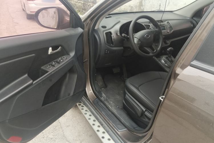 Used Kia Sportage R 2012 2.0L Automatic Two-Wheel Drive GL Trim Driver Seat