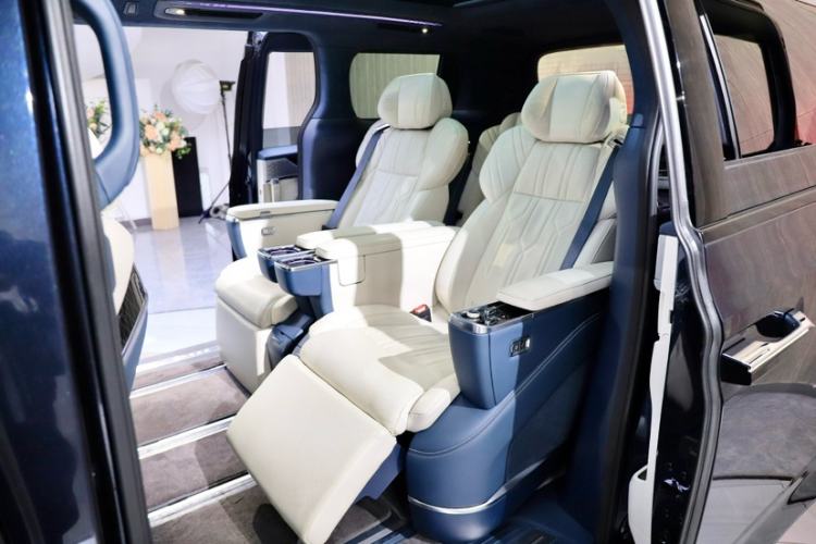 Used Zeekr 009 2022 WE Edition
