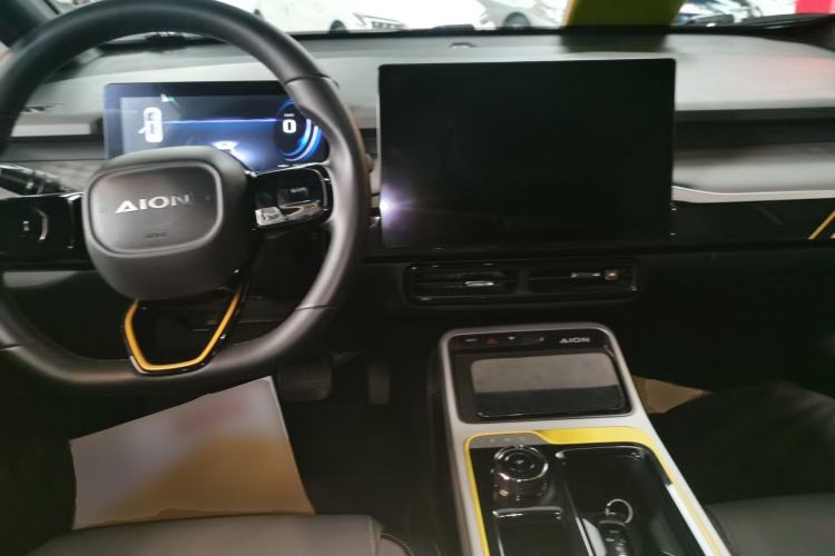 Used AION Y 2022 70 Intelligent Edition Lithium Iron Phosphate
