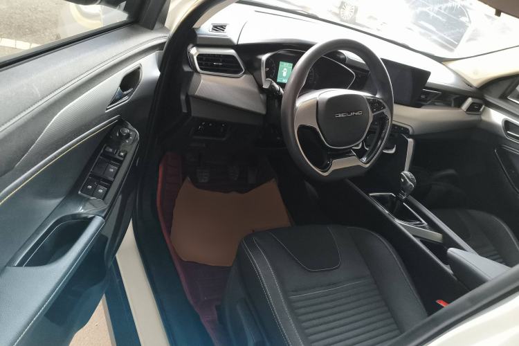 Used BAIC Beijing X3 2019 1.5L Manual Glory Edition
