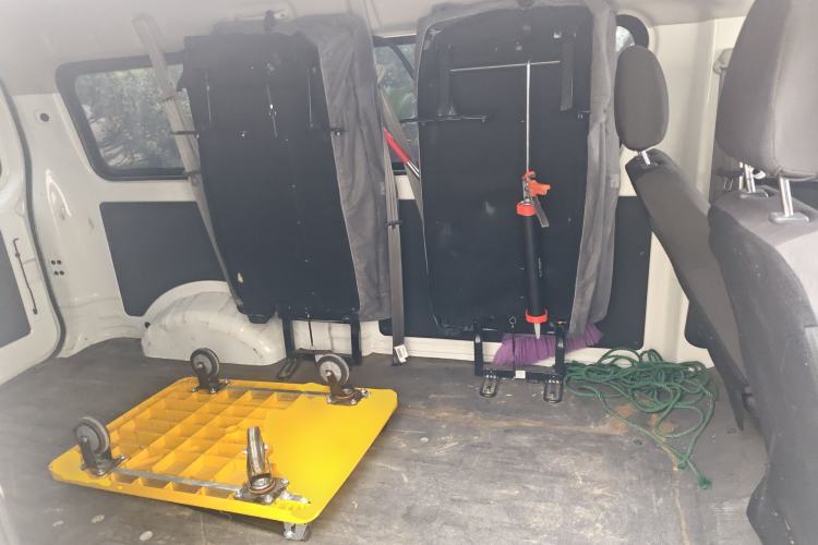 Used CHANGAN KAICHENG Ruixing EM60 2025 Passenger Version Comfort Edition 6 Seats 300 km Range Side-Hinged Doors Left Rear Seat