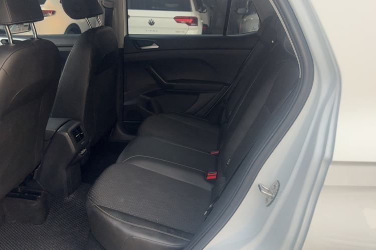 Used Volkswagen Tacqua 2021 200TSI DSG JoyConnect Edition Interior 2