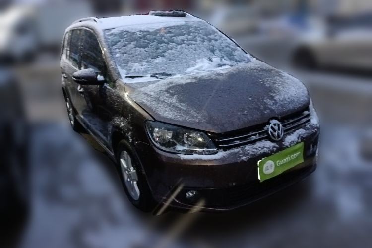 Used Volkswagen Touran 2011 1.4T DSG Zhiya Edition 5 Seats Front Right 45 Deg