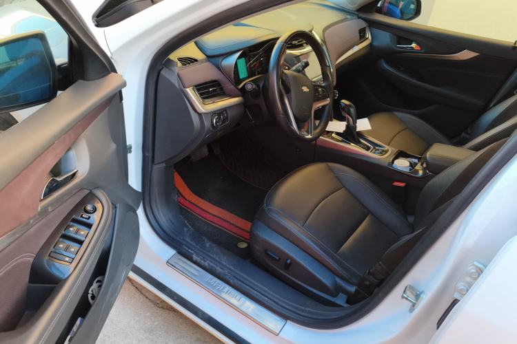 Used Chevrolet Malibu 2016 2.0L Automatic Luxury Edition Driver Seat