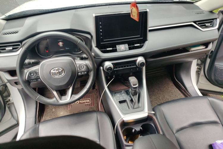 Used Toyota RAV4 2020 2.0L CVT Two-Wheel Drive Prestige Edition