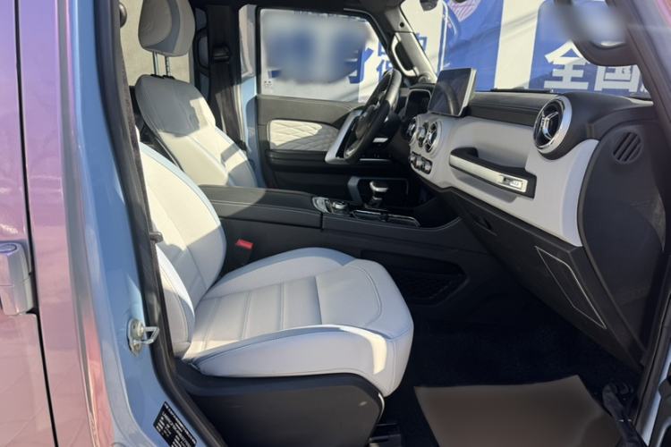 Used BAIC Off-Road BJ40 2023 2.0T Automatic Four-Wheel Drive Urban Hunter Edition Prestige Version
