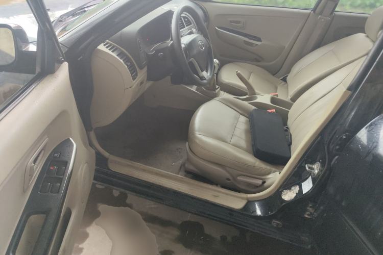 Used Soueast V3 Lingyue 2014 1.5L Manual Smart Edition Driver Seat