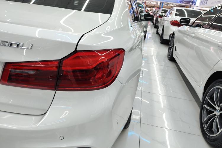 Used BMW 5 Series 2020 530Li Leading Model M Sport Package