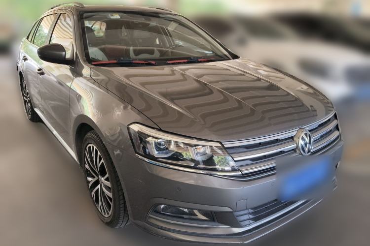 Used Volkswagen Gran Lavida 2015 230TSI DSG Luxury Edition