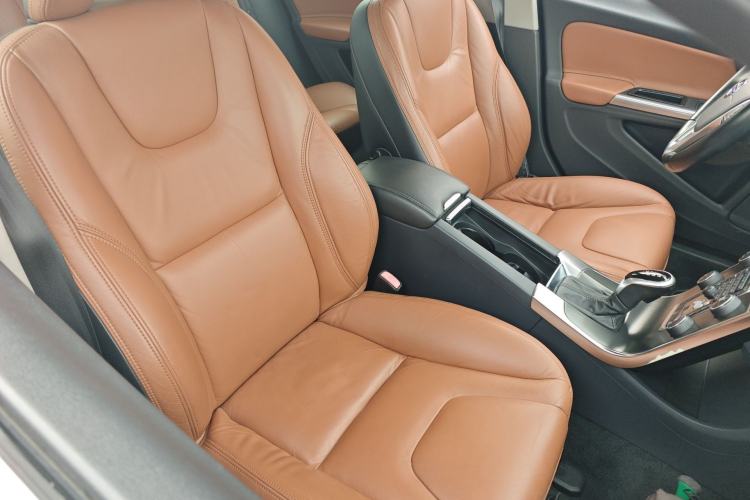 Used Volvo S60 2014 S60L T5 Intelligent Drive Edition Right Front Seat