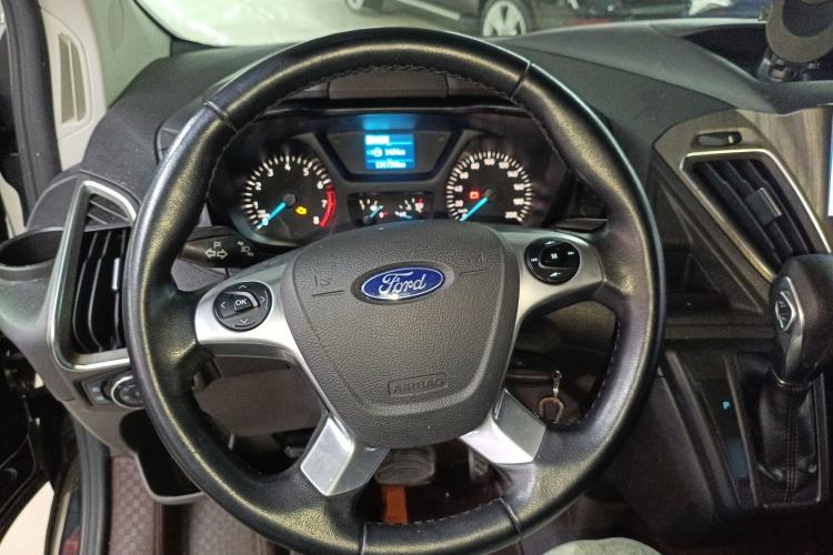 Used Ford Tourneo Custom 2020 2.0T Automatic Elite Edition China VI Standard
