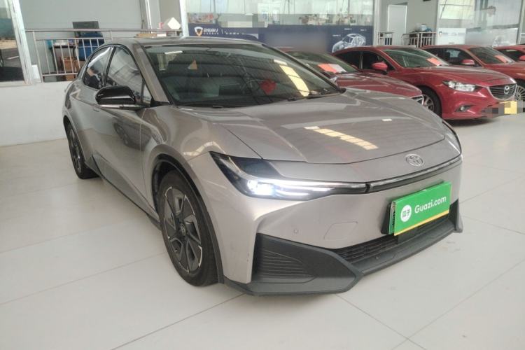 Used Toyota bZ3 2024 517 km Elite PRO