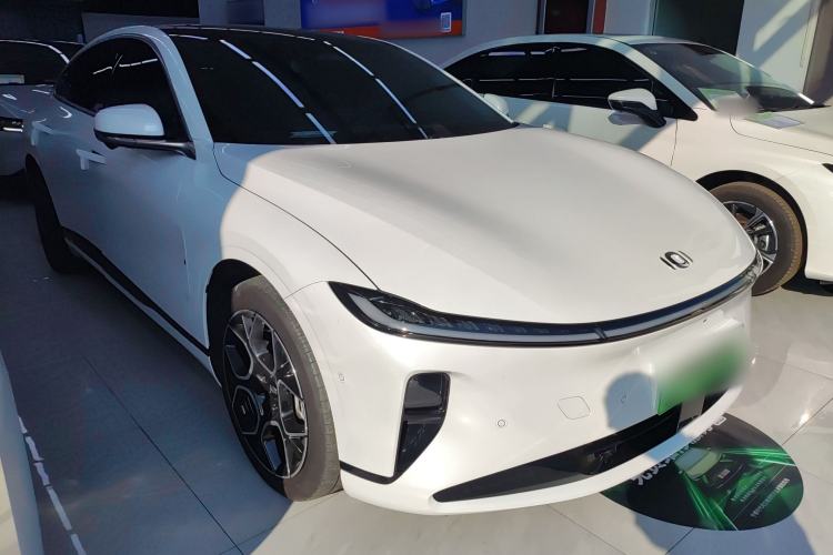 Used CHANGAN NEVO A07 2025 All-Electric "True Fragrance" Edition 710-Mile Long-Range Version Front Right 45 Deg