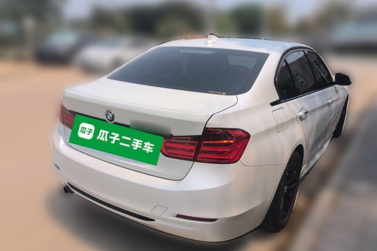 Used BMW 3 Series 2014 320Li Fashion Model Rear Right 45 Deg