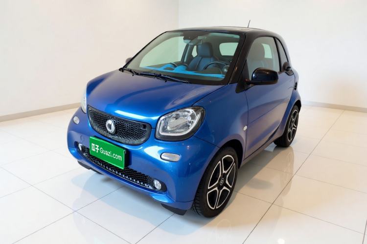 Used smart fortwo 2016 0.9T 66kW Hardtop Ultimate Edition Guazi used car, China used car export, Used car for sale, Used cars, Cheapest cars for sale