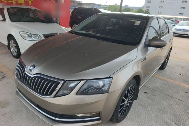Used Skoda Octavia 2018 TSI230 DSG Luxury Edition
