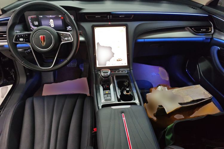 Used Hongqi H5 2024 1.5T DCT Smart Connect Flagship Edition Center Console