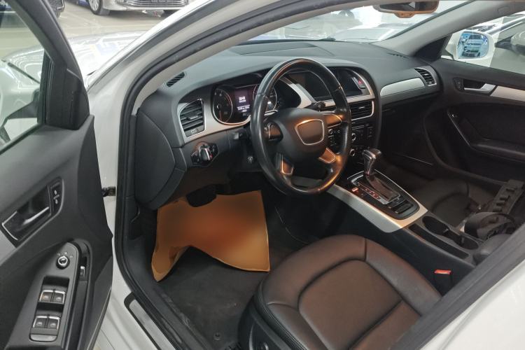 Used Audi A4L 2016 30 TFSI Collector's Edition Automatic Comfort Model