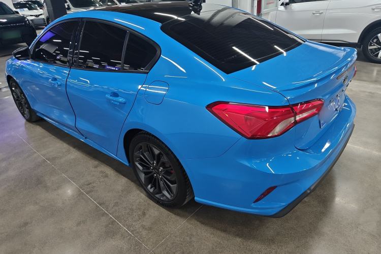 Used Ford Focus 2022 Sedan EcoBoost 180 Automatic ST Line