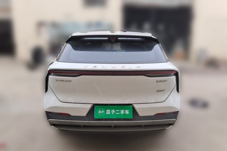 Used Venucia V 2021 260T Idol Edition
