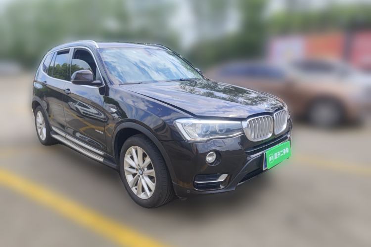 Used BMW X3 2014 xDrive20i Leading Model Front Right 45 Deg