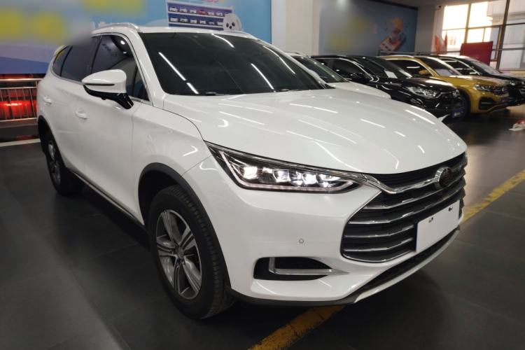 Used BYD Tang 2018 2.0T Automatic SmartConnect Luxury 7-Seater China V Emission Standard