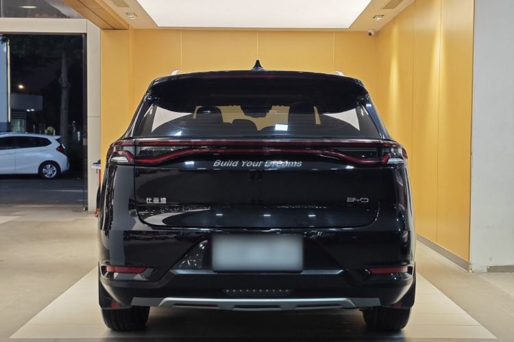 Used BYD Tang 2019 2.0T Automatic SmartConnect Luxury Edition 7 Seats China VI Standard
