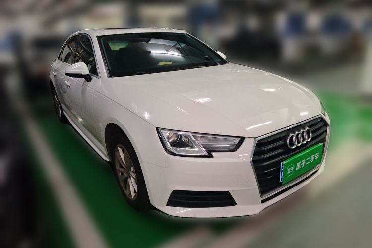 Used Audi A4L 2017 40 TFSI Ambition Edition Front Right 45 Deg