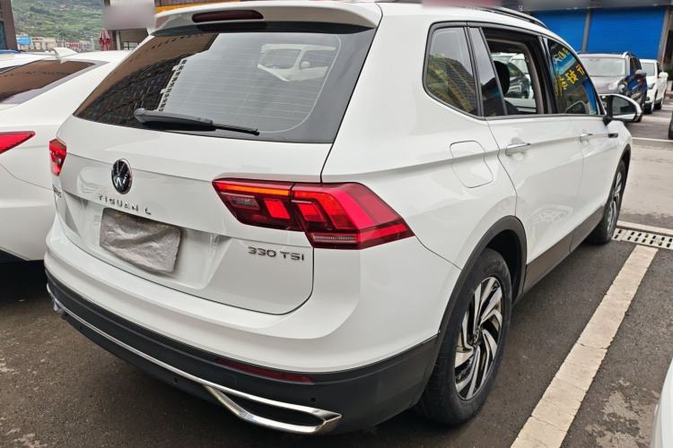 Used Volkswagen Tiguan L 2023 330TSI Automatic Two-Wheel Drive Comfort Edition Rear Right 45 Deg