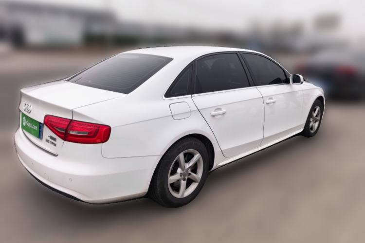 Used Audi A4L 2013 35 TFSI Automatic Comfort Model