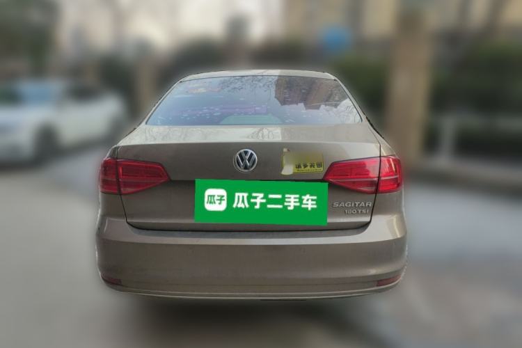 Used Volkswagen Sagitar 2017 180TSI Automatic Luxury Edition
