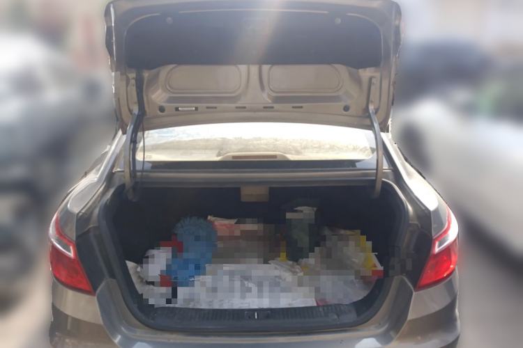 Used CHANGAN Eado 2015 1.6L Manual Luxury Model China IV Standard Trunk