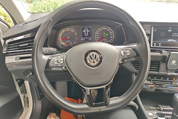 Used Volkswagen Bora 2020 1.5L Automatic Elite Version Steering Wheel