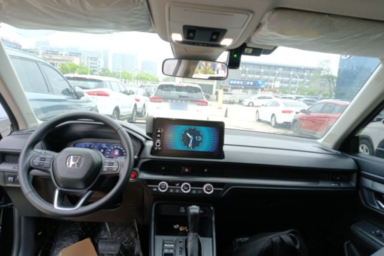 Used Honda Breeze 2025 240TURBO Two-Wheel-Drive Luxury Edition 5 Seats Center Console